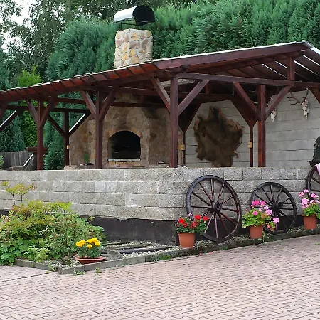 Dağ evi U Myslivce