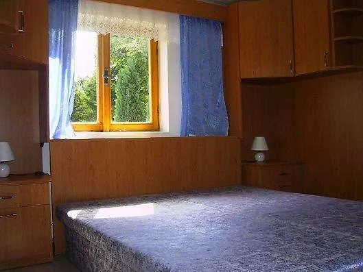 Dağ evi U Myslivce Kamenicky Senov